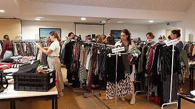 Tweedehands kledingbeurs Tweedehands kledingbeurs